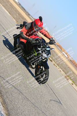 media/Mar-07-2022-Fun Track Dayz (Mon) [[9cc4a7dca7]]/Novice Group/145pm (Grapevine)/